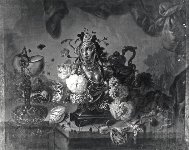 A. C. Cooper — Metz Johann Martin - sec. XVIII - Natura morta con coppa di nautilus, fiori e busto scolpito — insieme